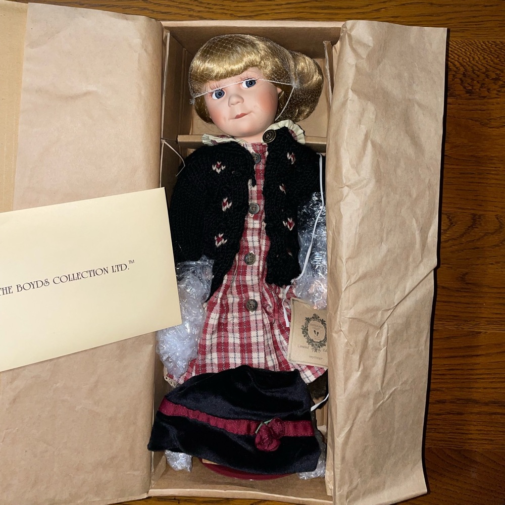 Limited edition Boyds bears “Brittany … Life’s journey” Doll G.M.’s CHOICE-1998